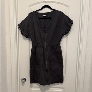 Universal Thread Charcoal Short Sleeve Zip Up Dress